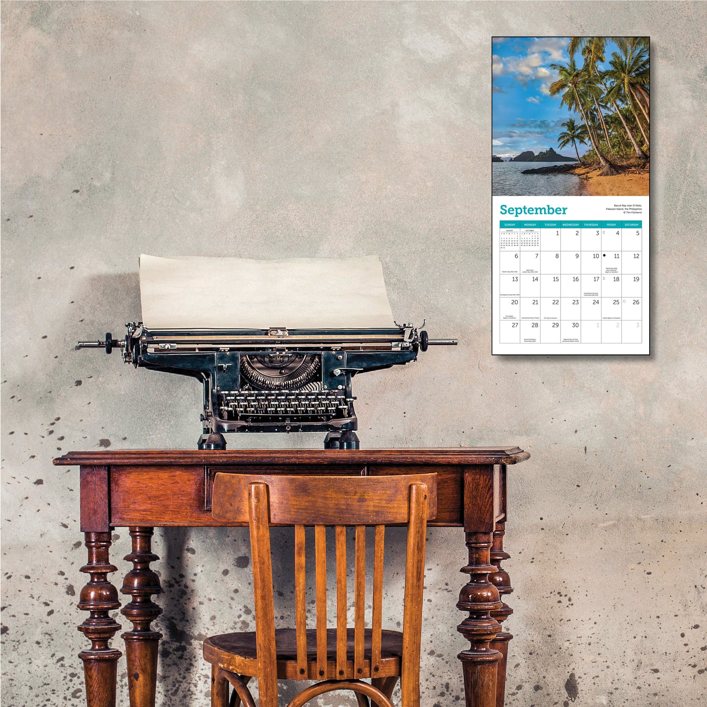 Compact 7" x 7" calendar with island views